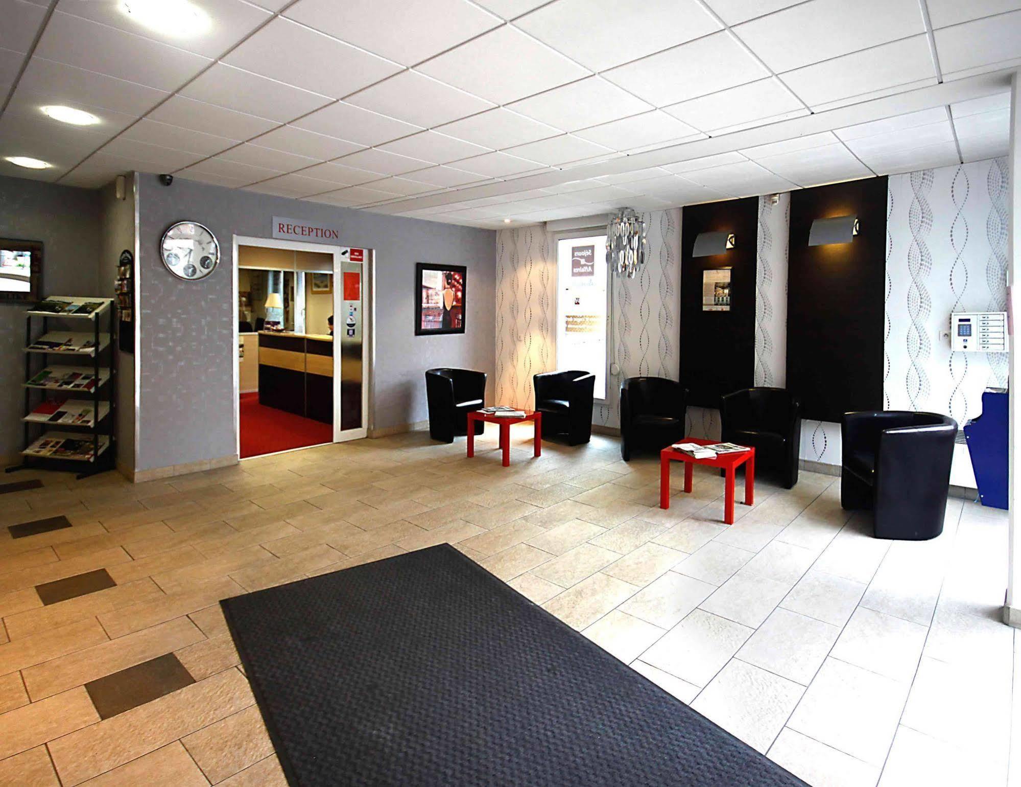 Sejours & Affaires Reims Clairmarais Aparthotel Exterior foto
